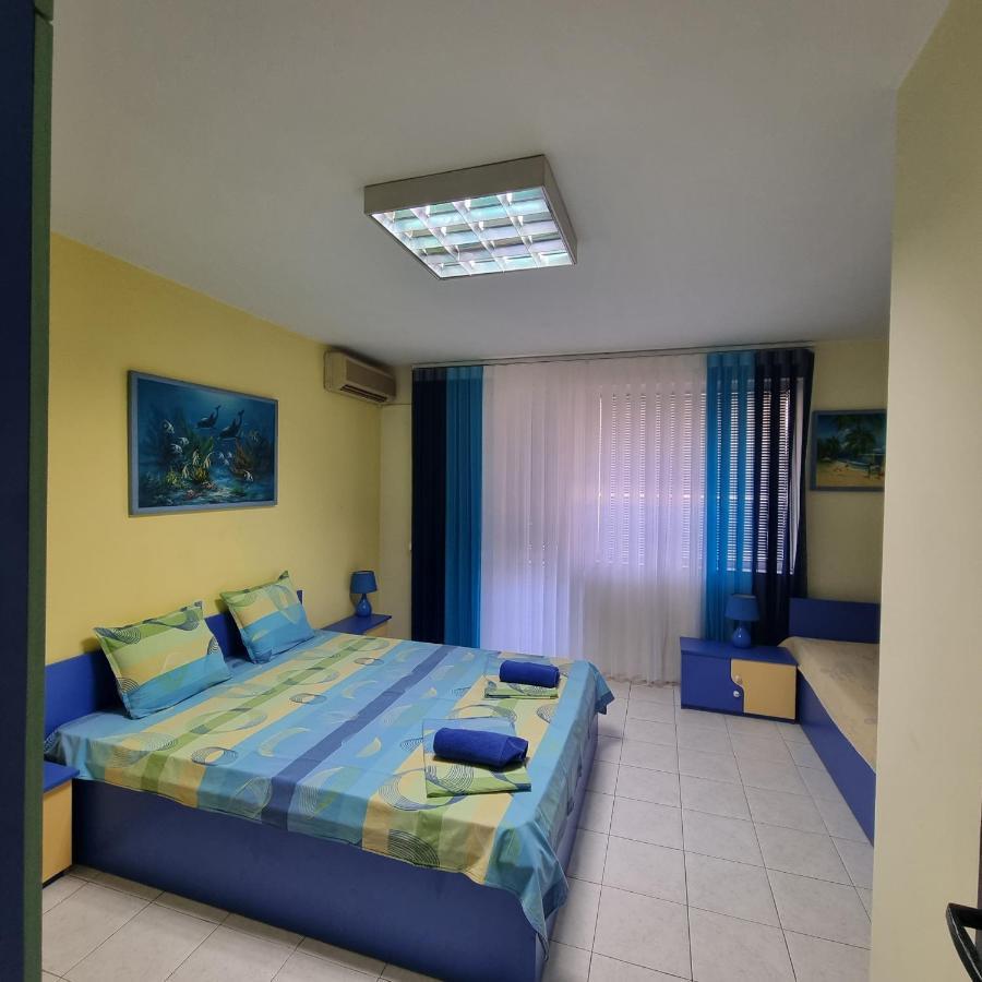 Gala Apartment Veliko Tărnovo Esterno foto